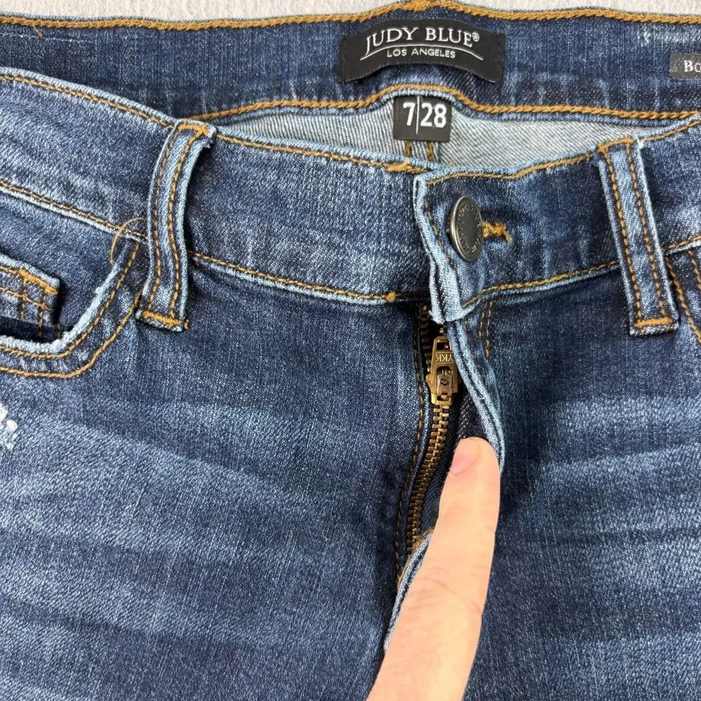 Judy Blue Jeans Womens‎ 7/28 Boyfriend Fit Distressed Denim Medium Wash